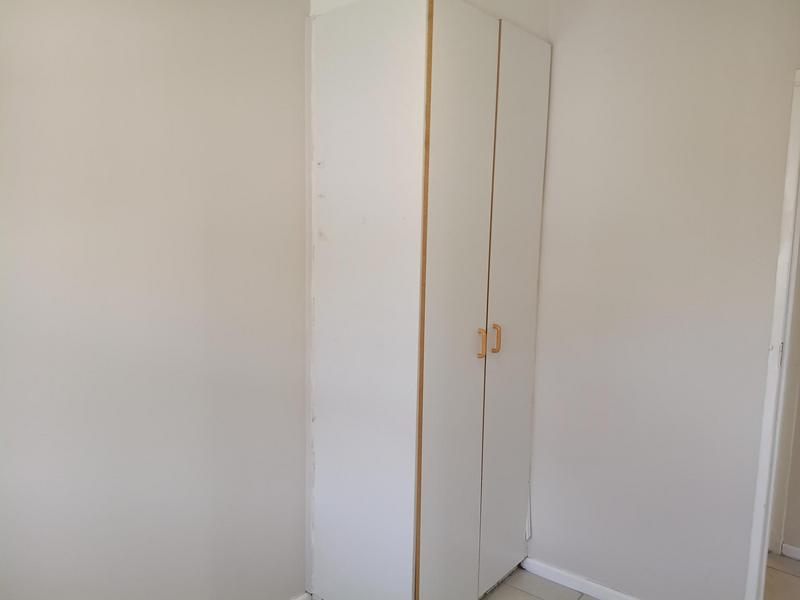2 Bedroom Property for Sale in Pinelands Western Cape
